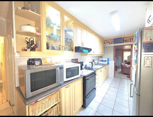3 BEDROOM HOUSE FOR SALE IN ELIM